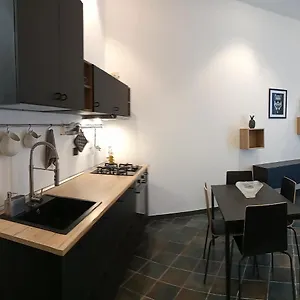 Appartamento Locazione Breve In Pieno Centro Blue House