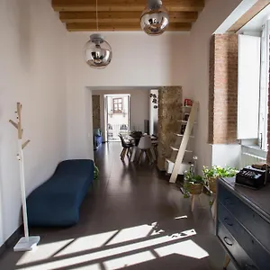 Appartamento A Casa Del Genio