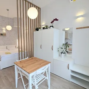 Metelkova Apartment
