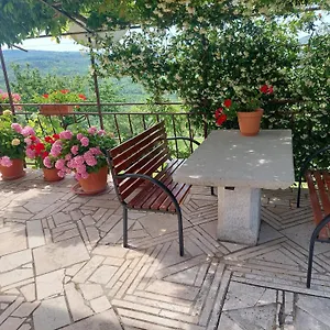 https://apartment-fabris-roc.in-istria.net