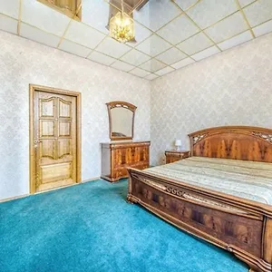 Апартаменты In The Center Of On Nezavisimosti 12