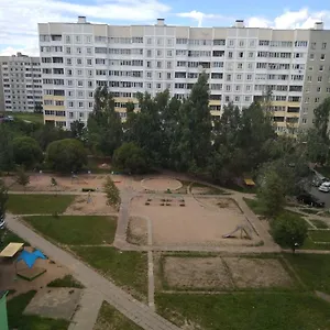 Проживание в семье Комната для гостей рядом с станцией метро Каменная горка